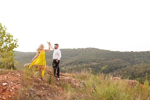 Warm Bright Sunny Arkansas Engagements // Courtney and Reeves